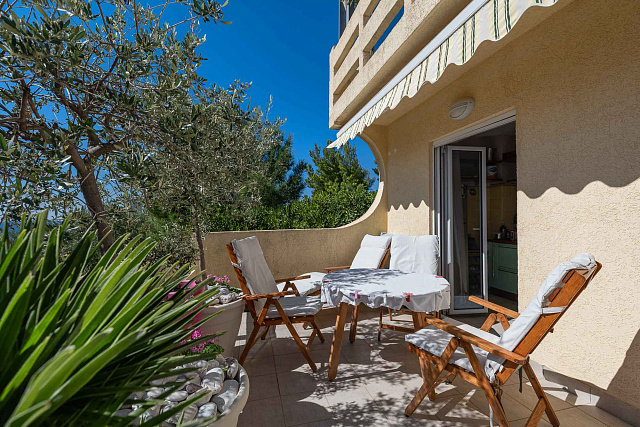 Villa with 3 Separate Apartments – Ideal Investment Opportunity for a Mini-Hotel — photo 22
